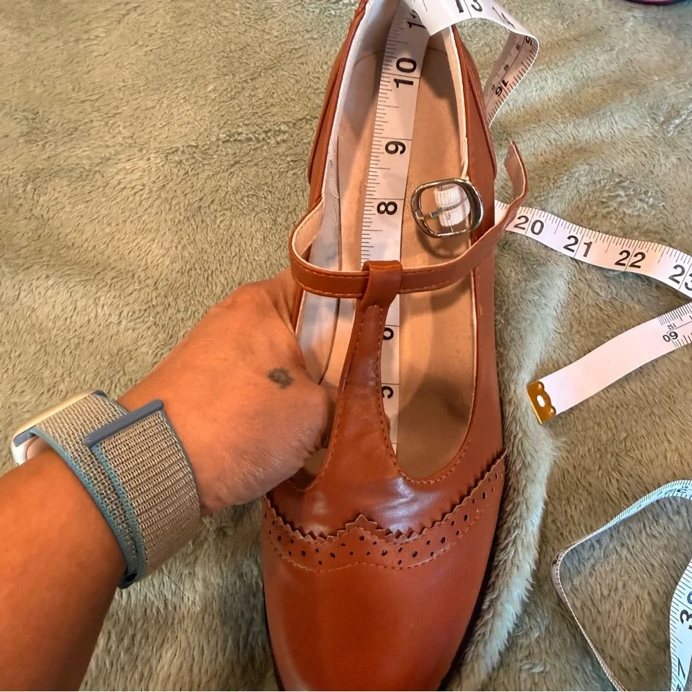 T-Strap Brogue Flats in women’s size 8 new no box - Picture 14 of 14